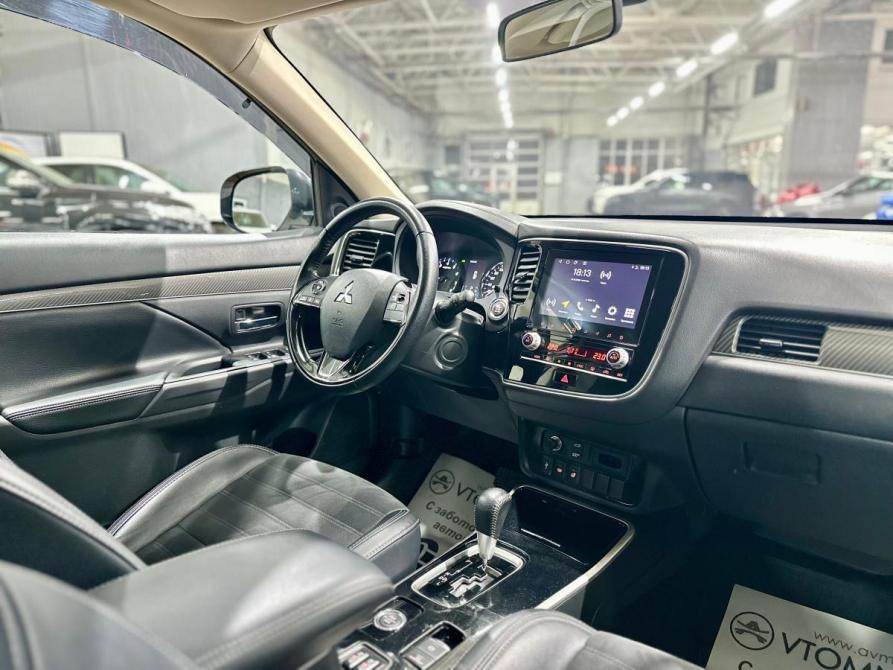 Mitsubishi Outlander III Рестайлинг 3 Набережные Челны  - изображение 10