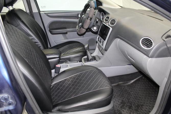 Ford Focus II Рестайлинг с пробегом 2010 года, цена 550 000 рублей, 325932 км, седан, Автокод Объявления