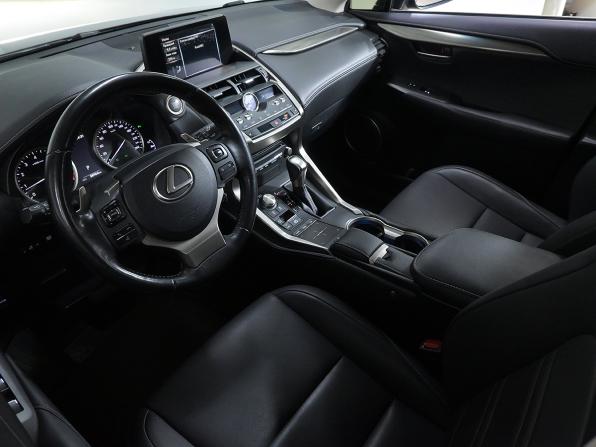 Lexus NX I Рестайлинг с пробегом 2019 года, цена 3 530 000 рублей, 88792 км, внедорожник, Автокод Объявления