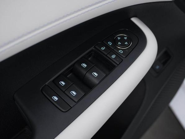 BYD Seal 05 с пробегом 2025 года, цена 2 989 434 рубля, 32 км, седан, Автокод Объявления