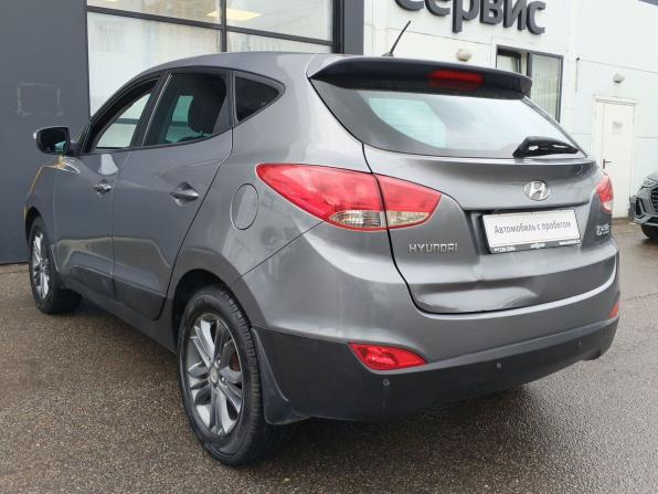 Hyundai ix35 I Рестайлинг с пробегом 2014 года, цена 1 000 000 рублей, 305153 км, внедорожник, Автокод Объявления