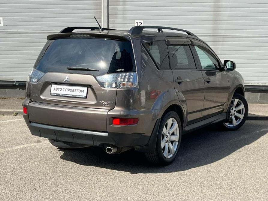 Mitsubishi Outlander II Рестайлинг Санкт-Петербург  - изображение 6
