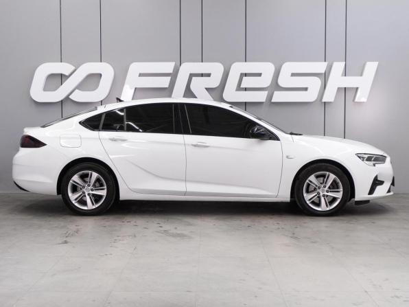 Opel Insignia II Рестайлинг с пробегом 2020 года, цена 2 099 000 рублей, 116240 км, лифтбек, Автокод Объявления