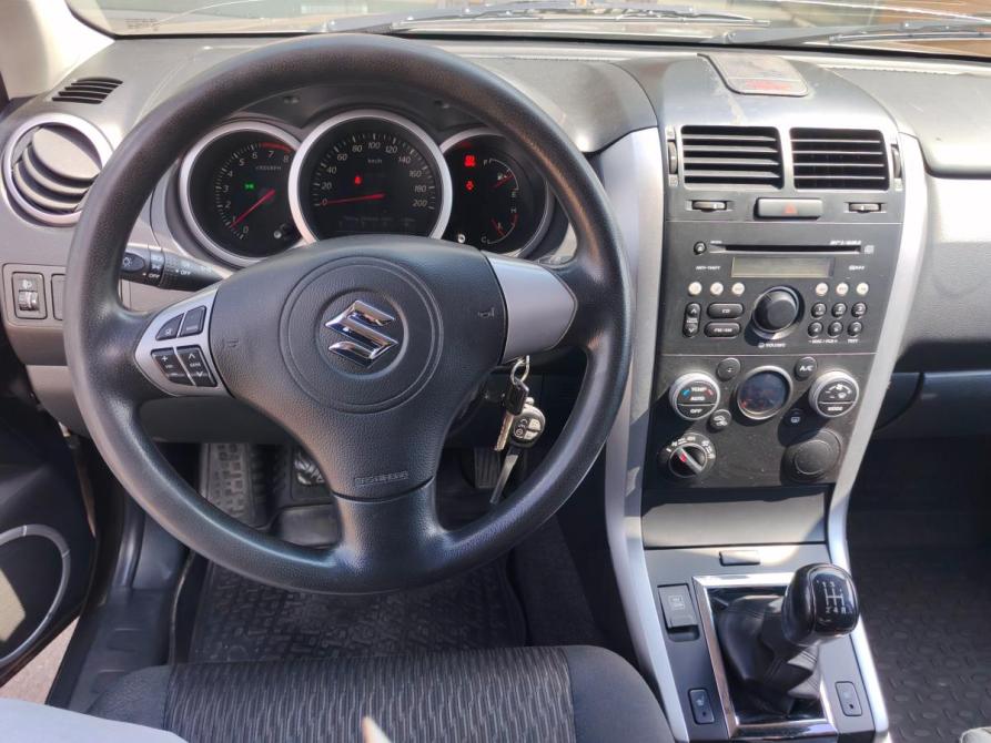 Suzuki Grand Vitara II Рестайлинг 2 Оренбург  - изображение 9