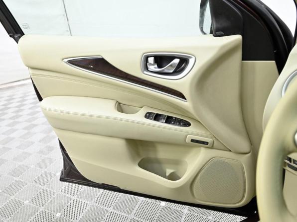 Infiniti JX с пробегом 2013 года, цена 939 000 рублей, 138084 км, внедорожник, Автокод Объявления