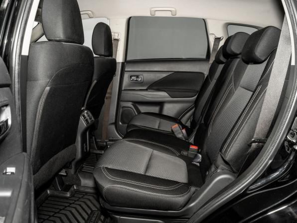 Mitsubishi Outlander III Рестайлинг 3 с пробегом 2020 года, цена 2 400 500 рублей, 49770 км, внедорожник, Автокод Объявления