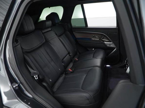 Land Rover Range Rover V с пробегом 2022 года, цена 15 993 055 рублей, 37643 км, внедорожник, Автокод Объявления