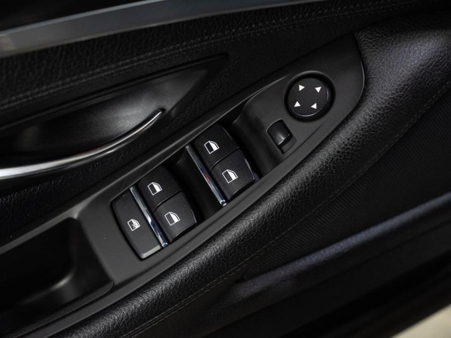 BMW 5 серии VI (F10/F11/F07) Тюмень  - изображение 13