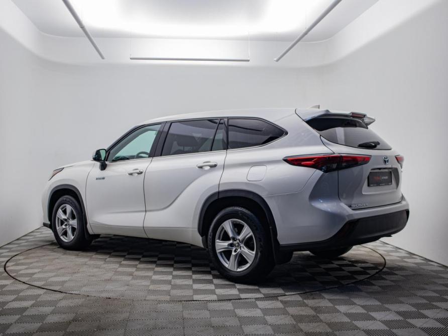 Toyota Highlander IV (XU70) Москва  - изображение 8