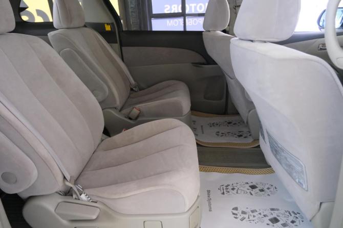 Toyota Estima III с пробегом 2006 года, цена 1 889 000 рублей, 152000 км, минивэн, Автокод Объявления