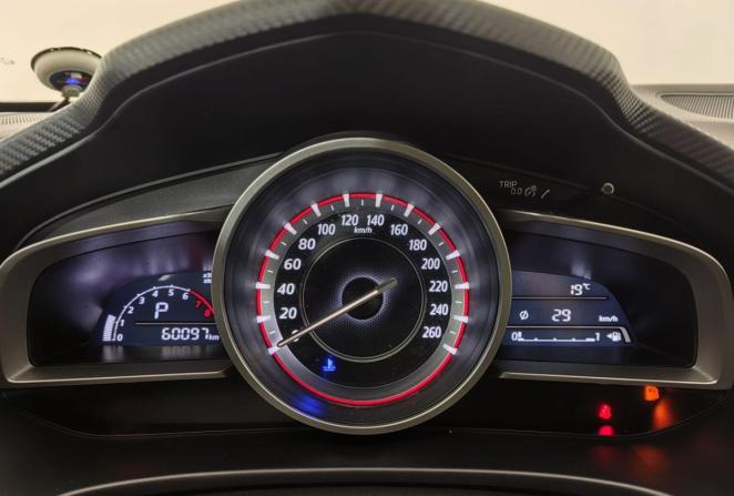Mazda 3 III (BM) с пробегом 2014 года, цена 1 499 000 рублей, 60096 км, седан, Автокод Объявления