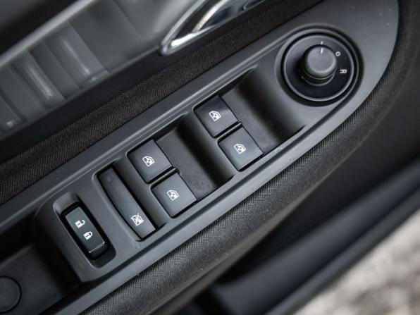 Opel Mokka I с пробегом 2014 года, цена 1 258 000 рублей, 57131 км, внедорожник, Автокод Объявления