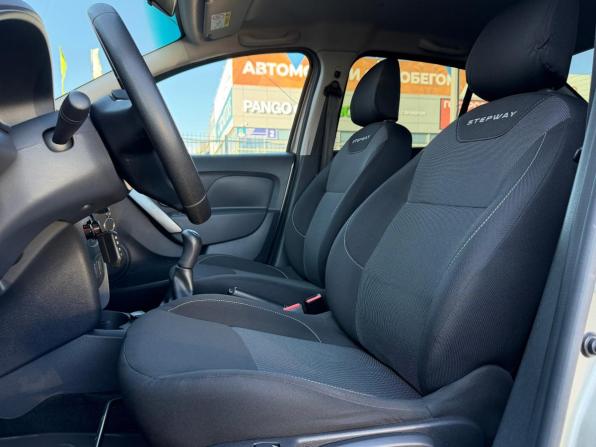 Renault Logan II Рестайлинг с пробегом 2020 года, цена 1 050 000 рублей, 77160 км, седан, Автокод Объявления