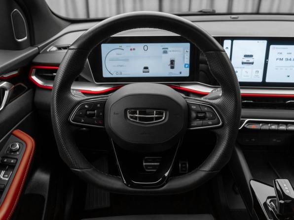 Geely Coolray I Рестайлинг с пробегом 2023 года, цена 2 140 000 рублей, 27636 км, внедорожник, Автокод Объявления