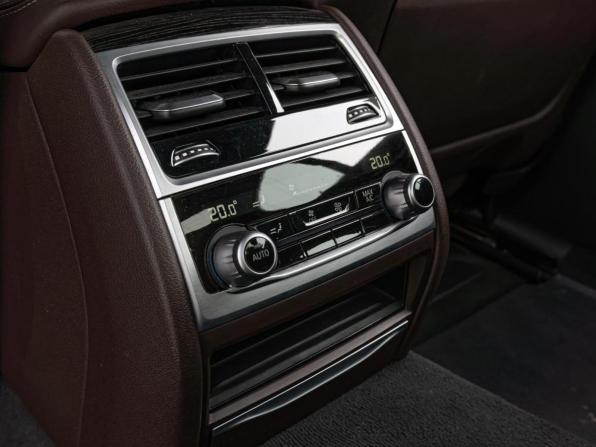 BMW 7 серии VI (G11/G12) с пробегом 2017 года, цена 5 450 000 рублей, 77224 км, седан, Автокод Объявления