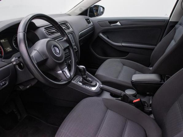 Volkswagen Jetta VI Рестайлинг с пробегом 2014 года, цена 915 000 рублей, 224257 км, седан, Автокод Объявления