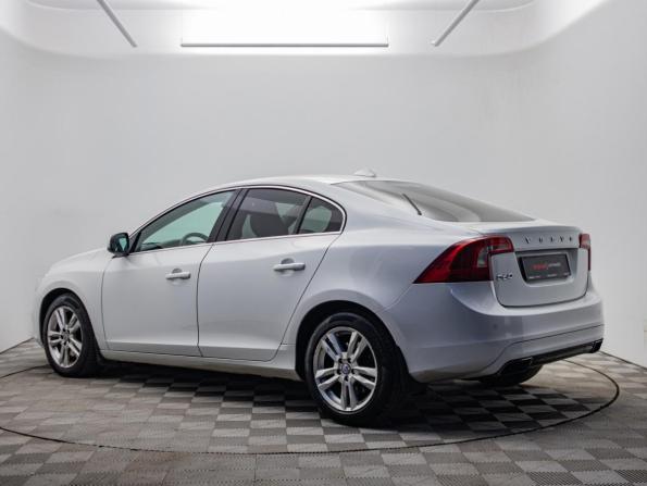 Volvo S60 II Рестайлинг с пробегом 2013 года, цена 1 470 000 рублей, 294207 км, седан, Автокод Объявления
