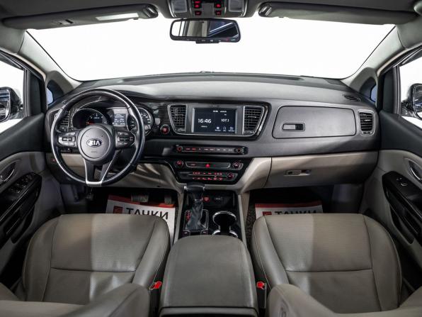 Kia Carnival III с пробегом 2018 года, цена 2 700 000 рублей, 121714 км, минивэн, Автокод Объявления