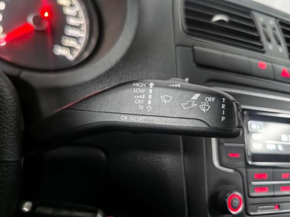 Volkswagen Polo V Рестайлинг с пробегом 2019 года, цена 1 097 000 рублей, 92278 км, седан, Автокод Объявления