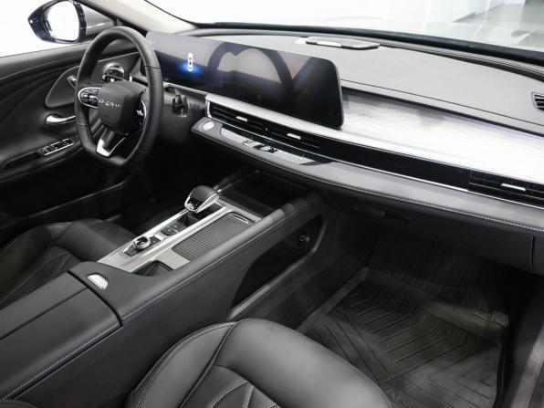 Chery Arrizo 8 с пробегом 2025 года, цена 2 369 900 рублей, 585 км, седан, Автокод Объявления
