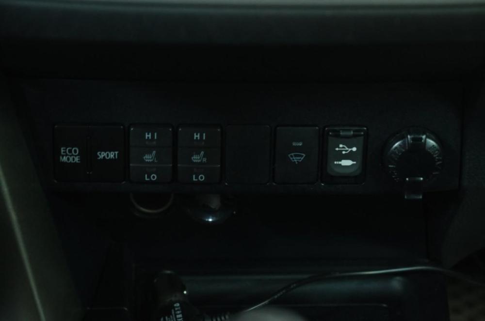 Toyota RAV4 IV (XA40) Омск  - изображение 16