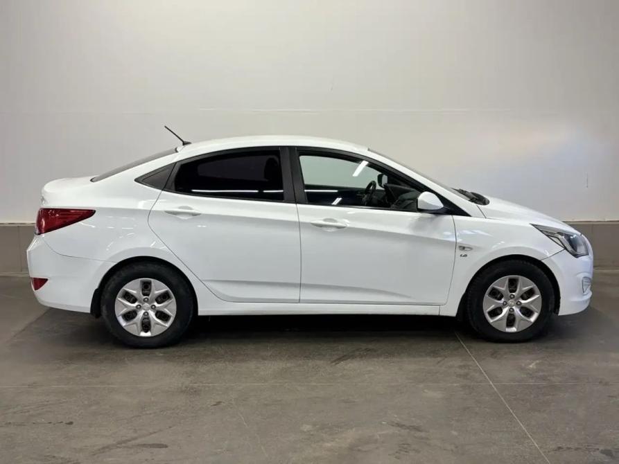 Hyundai Solaris I Рестайлинг Саратов  - изображение 6