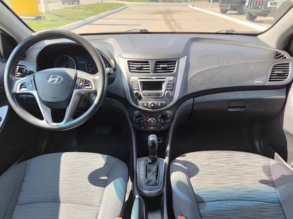 Hyundai Solaris I Рестайлинг с пробегом 2015 года, цена 720 000 рублей, 206727 км, седан, Автокод Объявления
