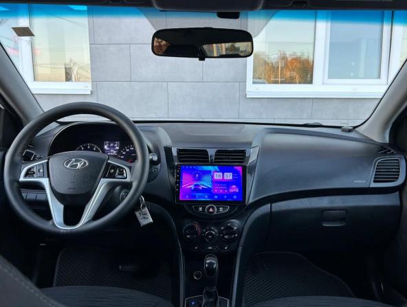 Hyundai Solaris I Рестайлинг с пробегом 2015 года, цена 950 000 рублей, 167631 км, седан, Автокод Объявления