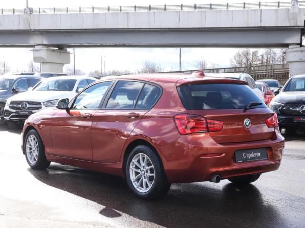 BMW 1 серии II (F20/F21) Рестайлинг 2 с пробегом 2018 года, цена 1 729 000 рублей, 95163 км, хэтчбек, Автокод Объявления