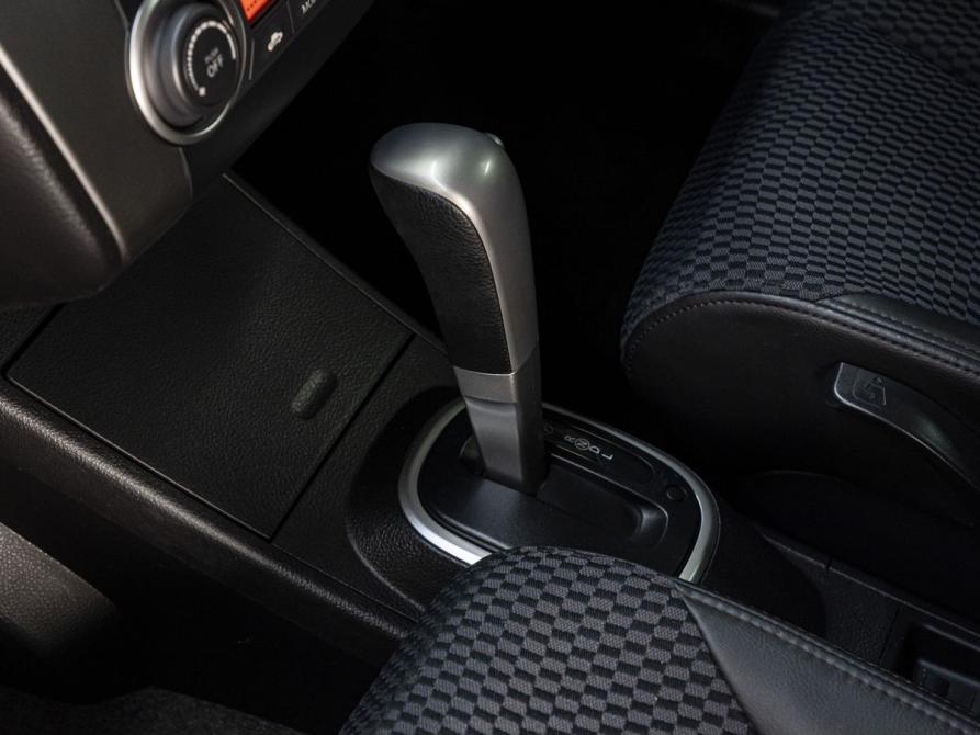 Nissan Tiida I Тюмень  - изображение 21