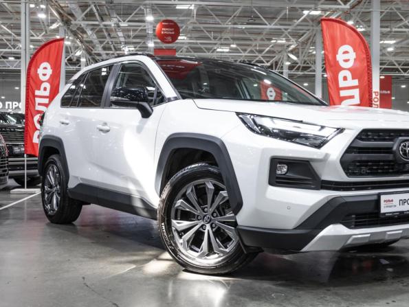 Toyota RAV4 V (XA50) с пробегом 2023 года, цена 4 600 000 рублей, 19513 км, внедорожник, Автокод Объявления