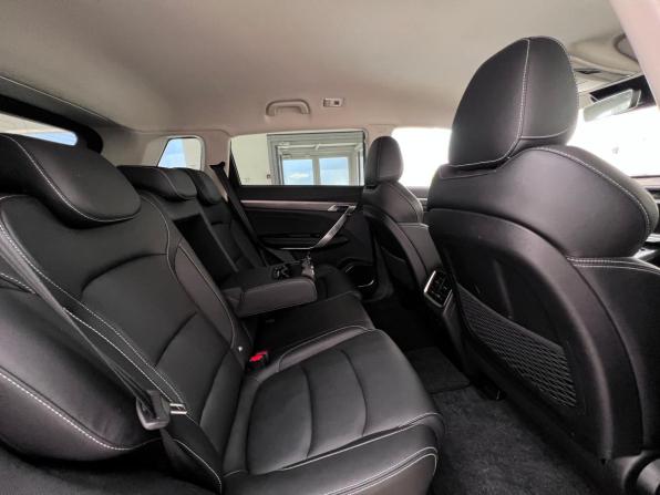 Geely Atlas Pro с пробегом 2022 года, цена 1 900 000 рублей, 45850 км, внедорожник, Автокод Объявления