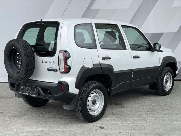 Lada (ВАЗ) Niva Travel I с пробегом 2024 года, цена 998 000 рублей, 39531 км, внедорожник, Автокод Объявления