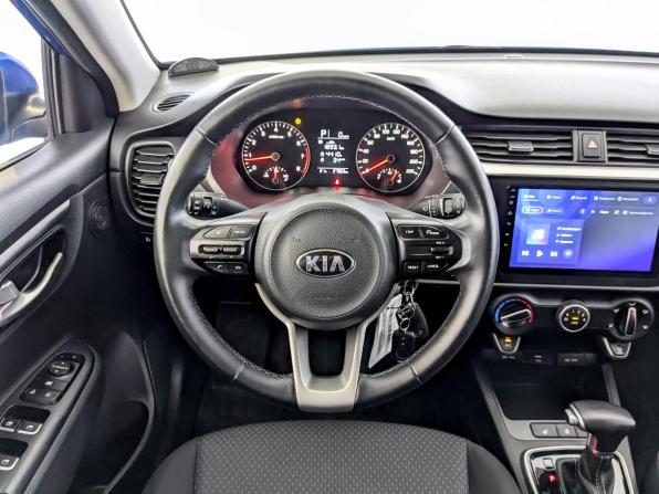 Kia Rio IV Рестайлинг с пробегом 2021 года, цена 1 860 000 рублей, 27861 км, хэтчбек, Автокод Объявления
