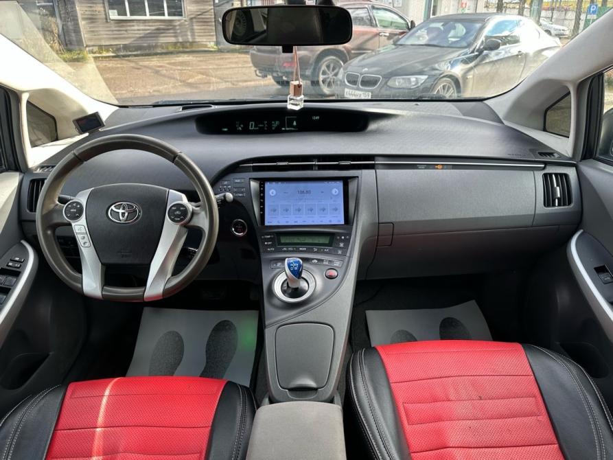 Toyota Prius III (XW30) Пермь  - изображение 25