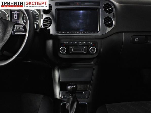 Volkswagen Tiguan I Рестайлинг с пробегом 2011 года, цена 967 000 рублей, 206826 км, внедорожник, Автокод Объявления