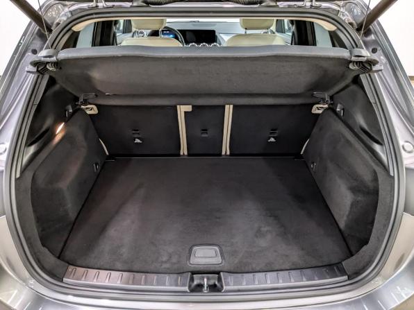 Mercedes-Benz GLA II (H247) с пробегом 2020 года, цена 3 385 000 рублей, 52450 км, внедорожник, Автокод Объявления