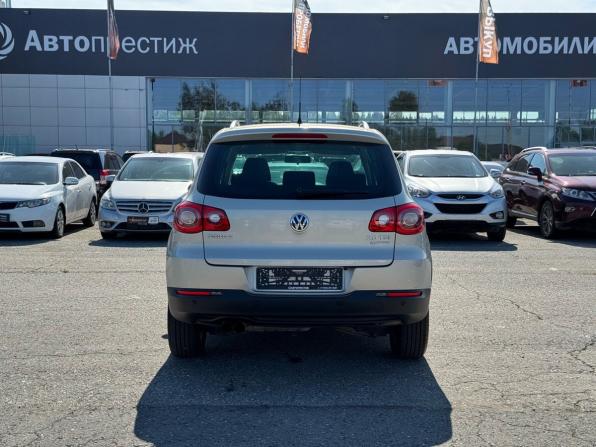 Volkswagen Tiguan I с пробегом 2010 года, цена 929 000 рублей, 237075 км, внедорожник, Автокод Объявления