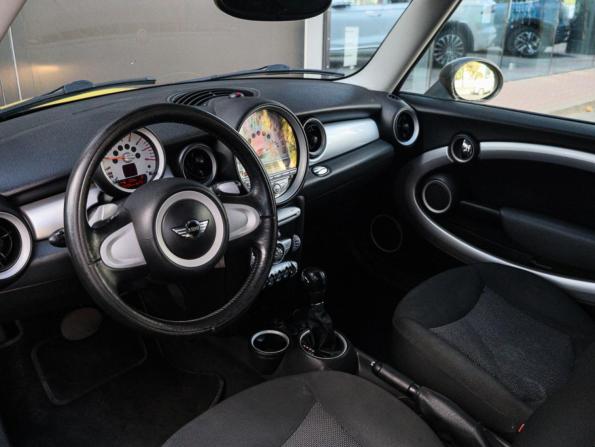 Mini Hatch II (R56) с пробегом 2007 года, цена 650 000 рублей, 113958 км, хэтчбек, Автокод Объявления