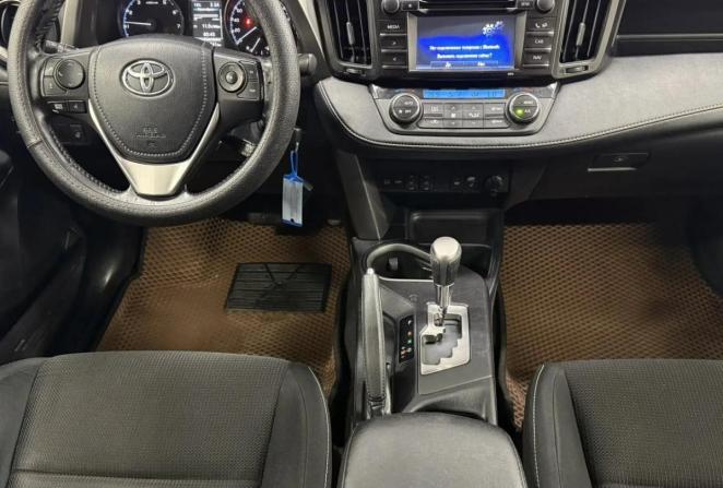 Toyota RAV4 IV (XA40) Рестайлинг с пробегом 2016 года, цена 1 760 000 рублей, 229742 км, внедорожник, Автокод Объявления