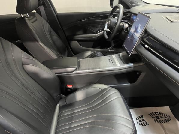 Geely Preface I с пробегом 2024 года, цена 2 427 000 рублей, 63692 км, седан, Автокод Объявления
