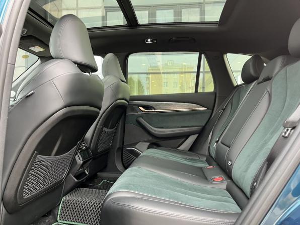 Geely Monjaro I с пробегом 2023 года, цена 3 340 000 рублей, 20241 км, внедорожник, Автокод Объявления