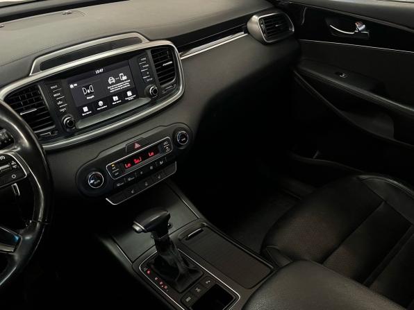 Kia Sorento III Prime Рестайлинг с пробегом 2019 года, цена 2 297 000 рублей, 175000 км, внедорожник, Автокод Объявления