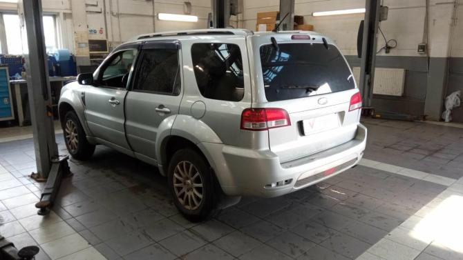 Ford Escape II с пробегом 2008 года, цена 390 001 рубль, 379064 км, внедорожник, Автокод Объявления
