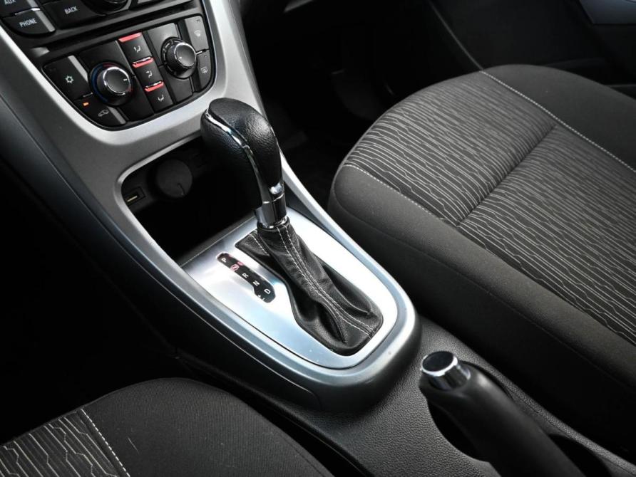 Opel Astra J Рестайлинг Новороссийск  - изображение 17