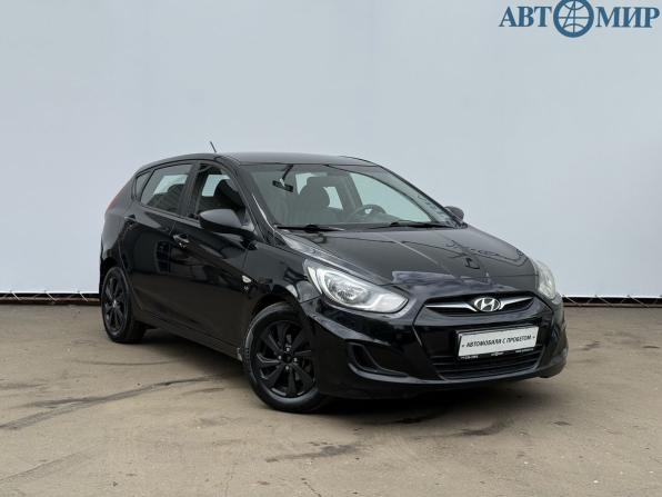 Hyundai Solaris I с пробегом 2013 года, цена 880 000 рублей, 132815 км, хэтчбек, Автокод Объявления