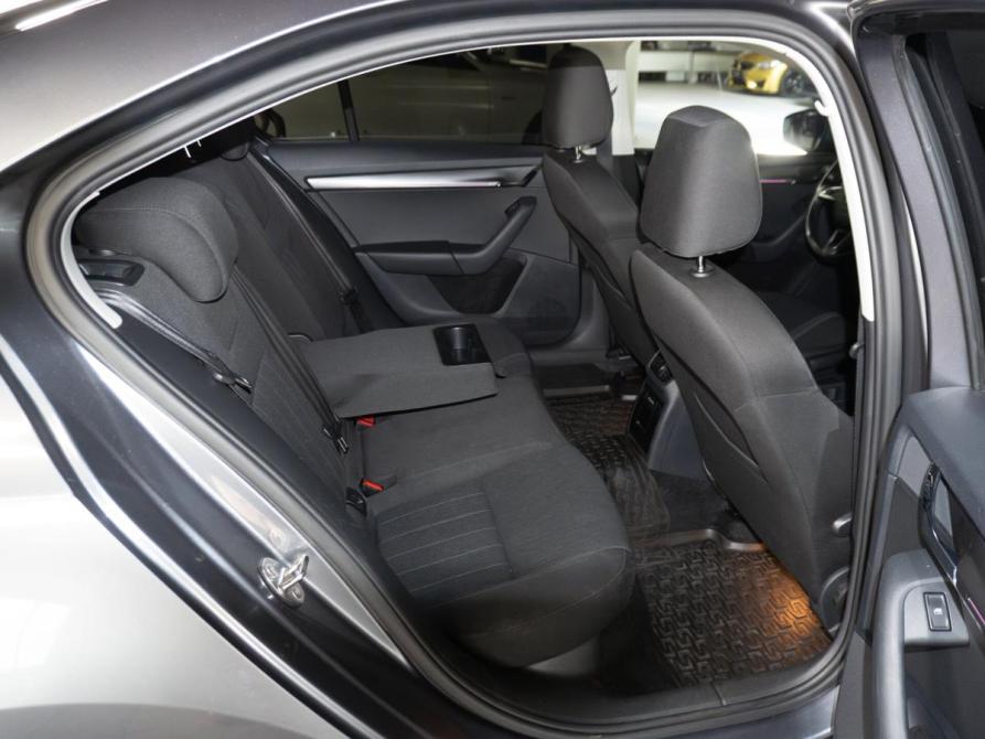 Skoda Octavia III (A7) Рестайлинг Санкт-Петербург  - изображение 6