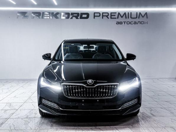 Skoda Superb III Рестайлинг с пробегом 2025 года, цена 3 255 000 рублей, 74 км, лифтбек, Автокод Объявления