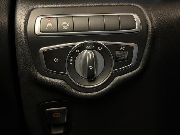 Mercedes-Benz V-Класс III (W447) Рестайлинг с пробегом 2020 года, цена 5 252 000 рублей, 99431 км, минивэн, Автокод Объявления