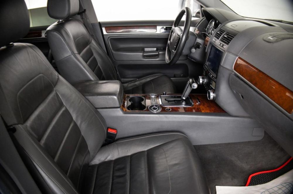 Volkswagen Touareg I Рестайлинг Пермь  - изображение 12